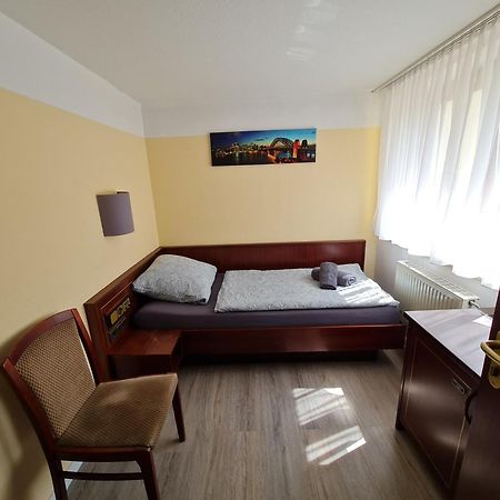 Hotel Goldener Loewe Zeulenroda-Triebes Екстер'єр фото