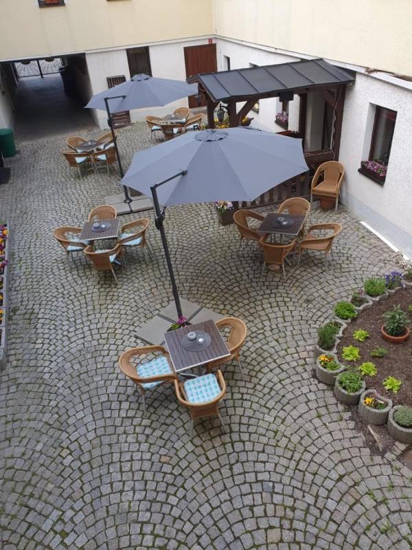 Hotel Goldener Loewe Zeulenroda-Triebes Екстер'єр фото